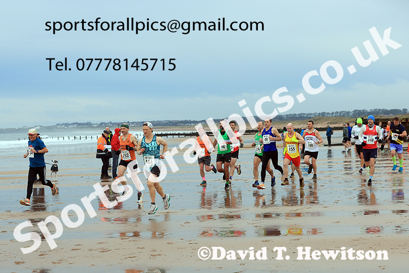 The 2024 Blyth Beach Run, Northumberland.   Photo: David T. Hewitson/Sports for All Pics